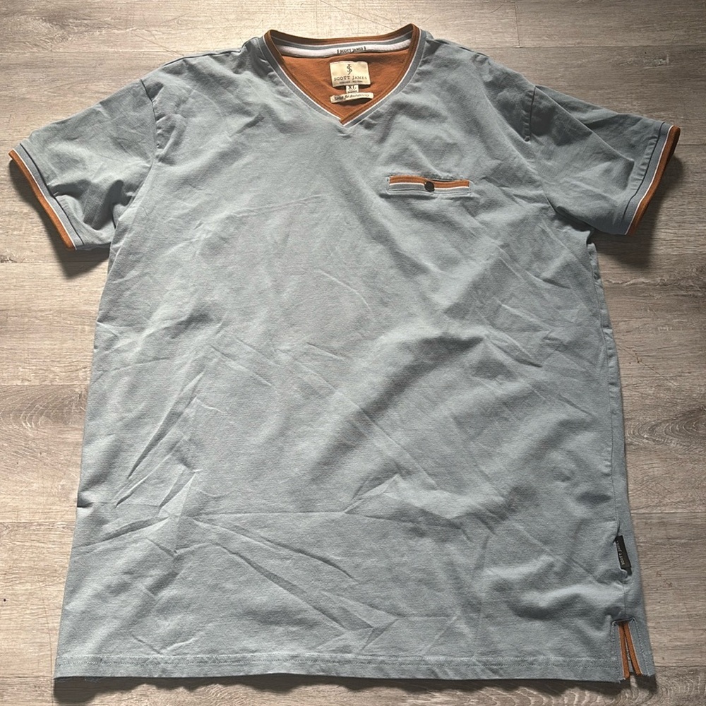 Scott James men’s XL blue V-neck T-shirt — earth tone trim, faux chest pocket